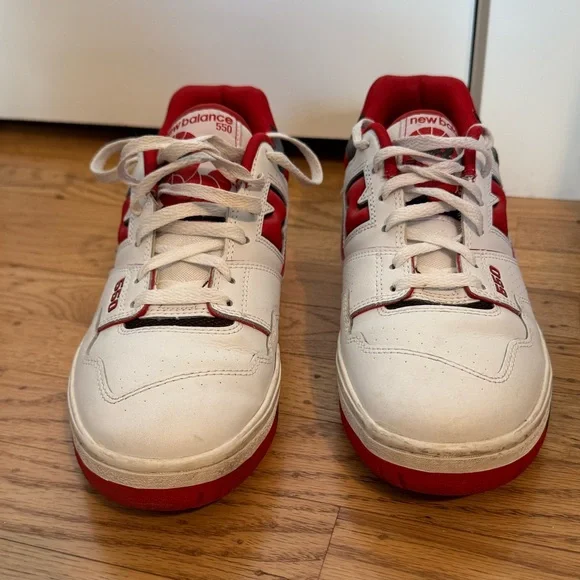 New Balance 550 - Picture 1 of 4